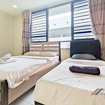Marina Times Square Homestay By Evernent Мири Екстериор снимка
