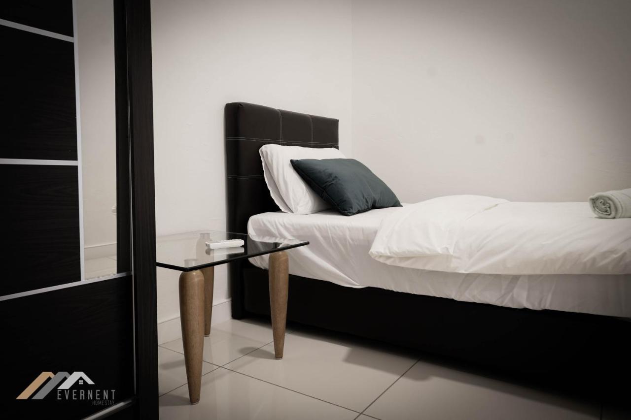 Marina Times Square Homestay By Evernent Мири Екстериор снимка
