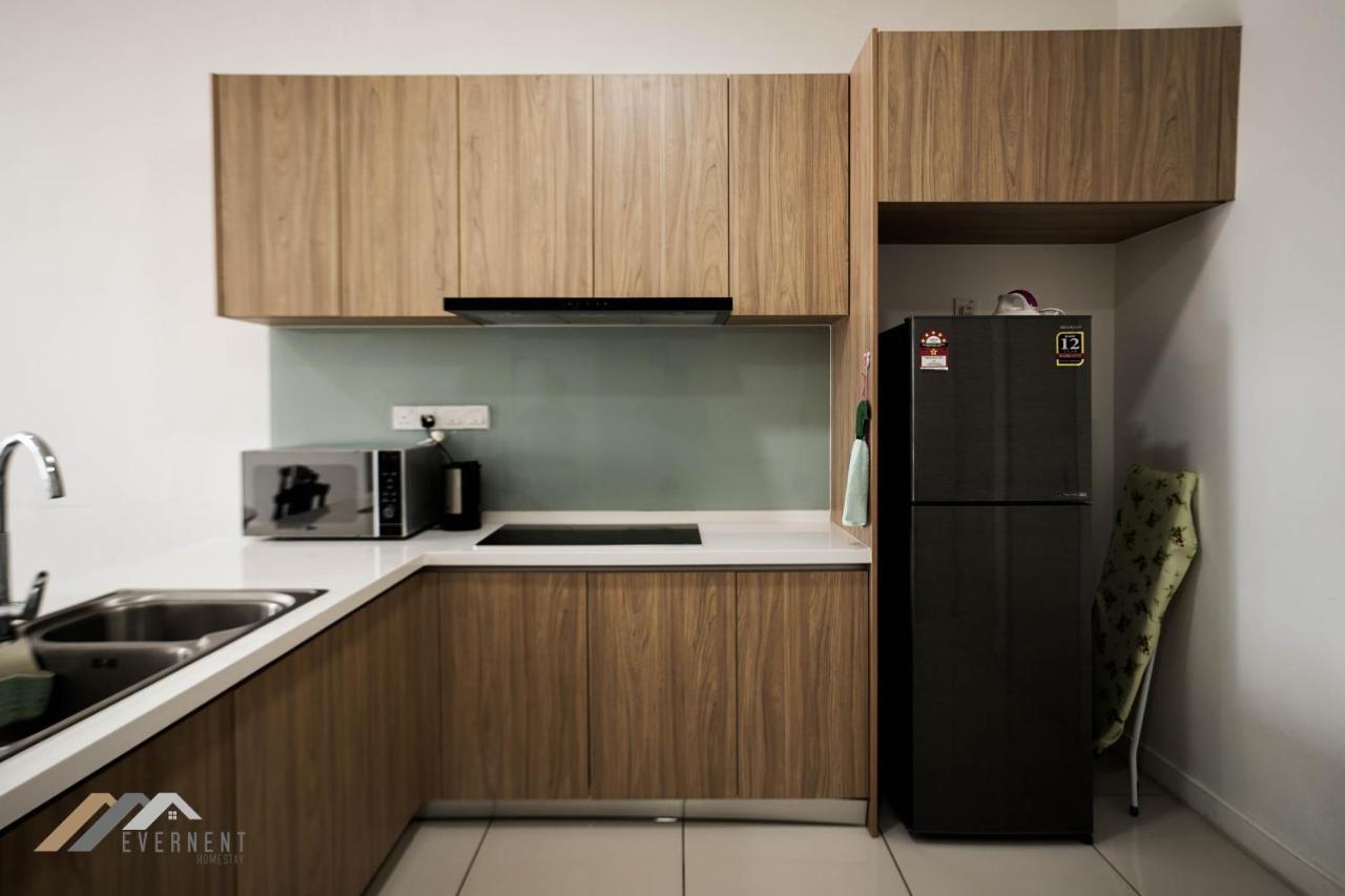 Marina Times Square Homestay By Evernent Мири Екстериор снимка