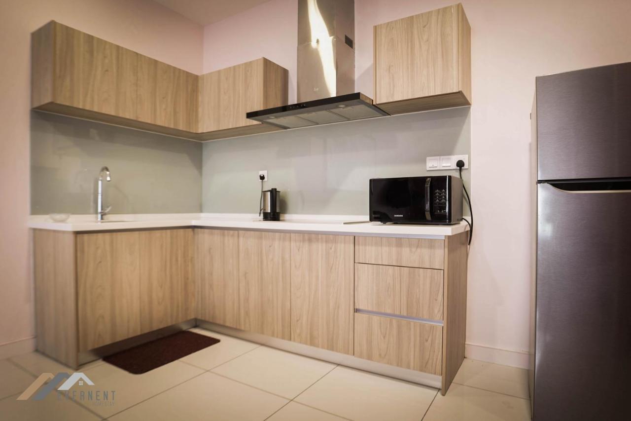 Marina Times Square Homestay By Evernent Мири Екстериор снимка