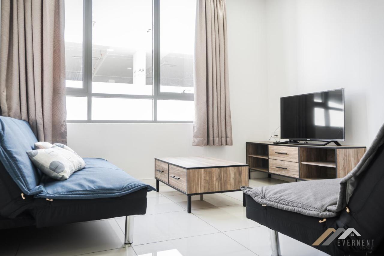 Marina Times Square Homestay By Evernent Мири Екстериор снимка