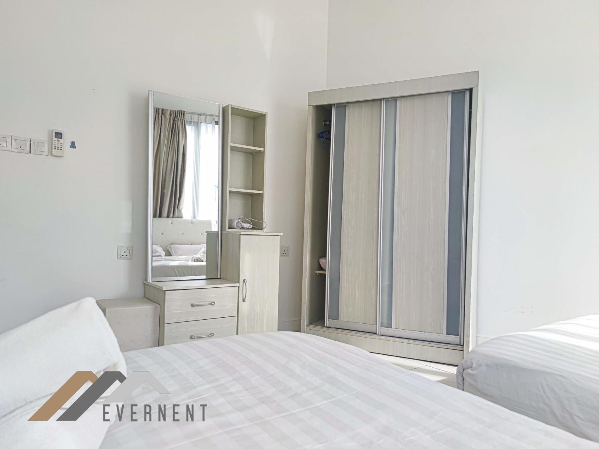 Marina Times Square Homestay By Evernent Мири Екстериор снимка